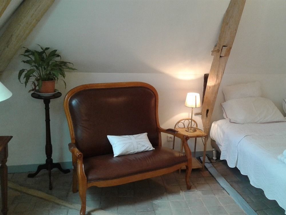 La Cle Des Jardins Bed and Breakfast Nouâtre Exteriör bild